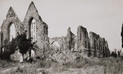 Iglesia en Neuve Eglise, Bélgica, destruida durante la Primera Guerra Mundial, 1919